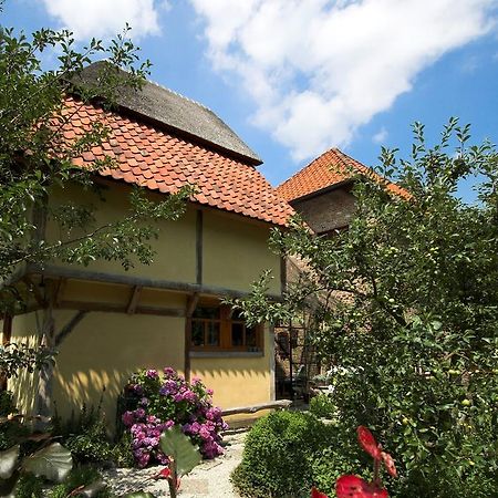 B&B Tspijker Мол Екстериор снимка