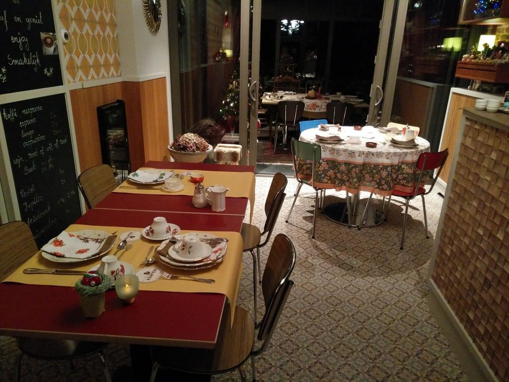 B&B Tspijker Мол Екстериор снимка