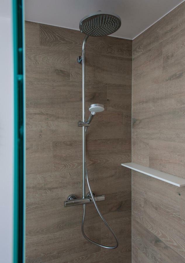B&B Tspijker Мол Екстериор снимка