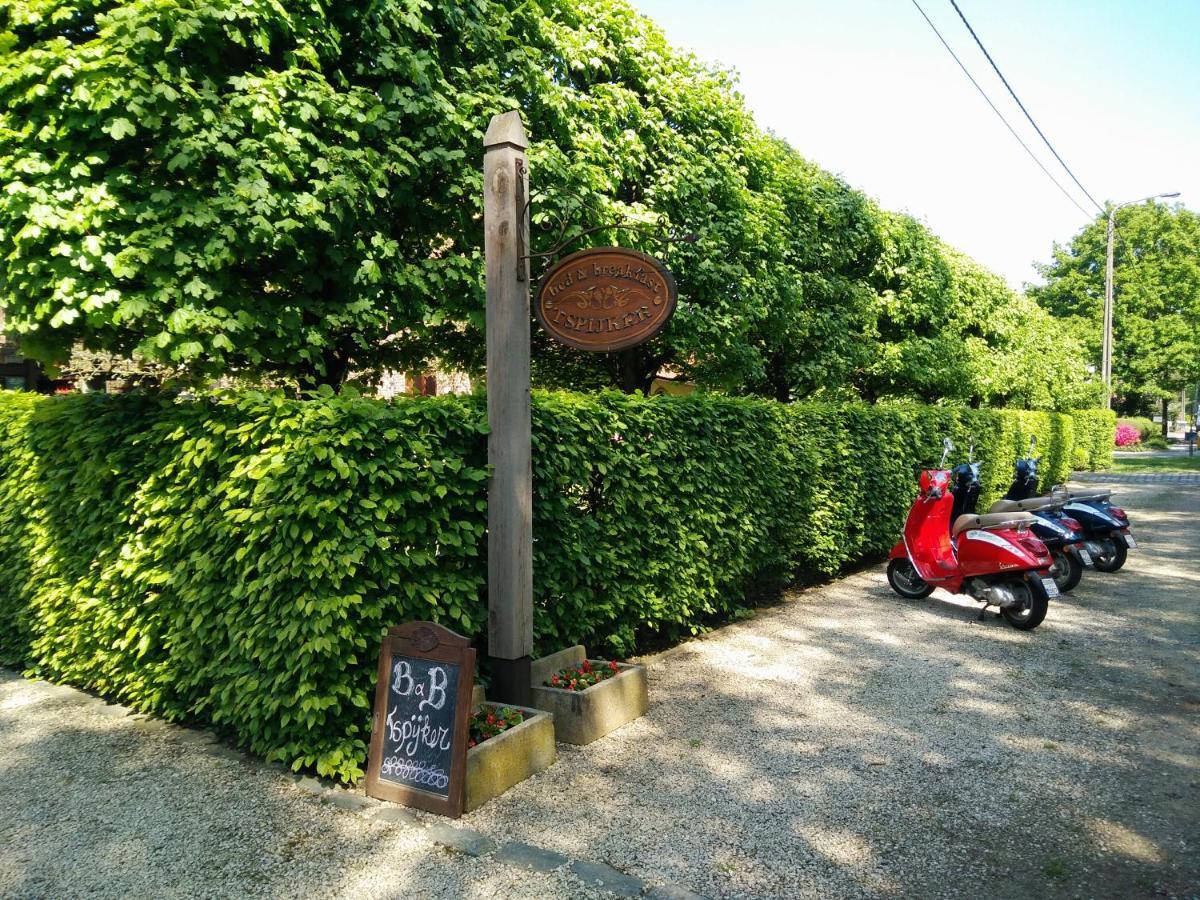 B&B Tspijker Мол Екстериор снимка